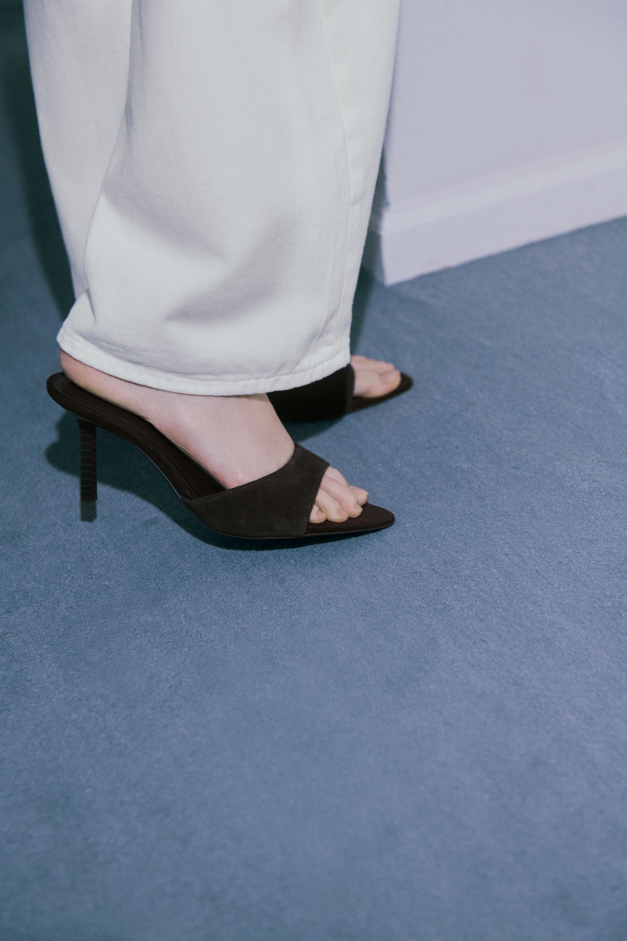 ZARA りぼん スプリットスエード ハイヒールシューズ スプリットスエードハイヒールサンダル - チョコレート | ZARA