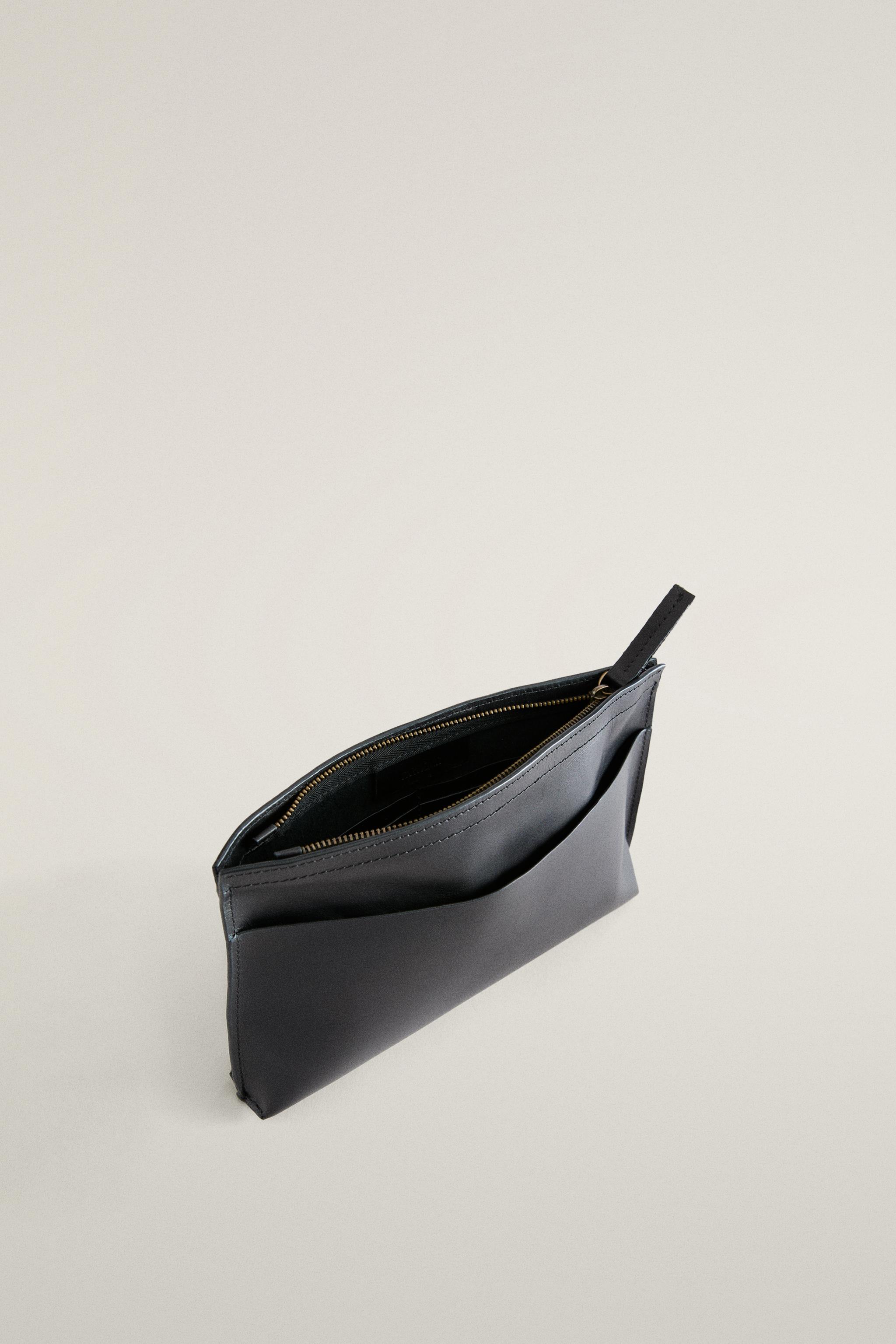 NAPA LEATHER MAKEUP BAG CLUTCH