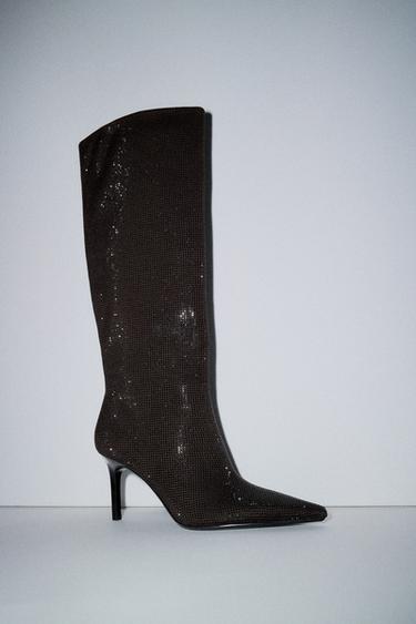 BOTA ALTA TACÓN BRILLOS - Marrón Chocolate de Zara