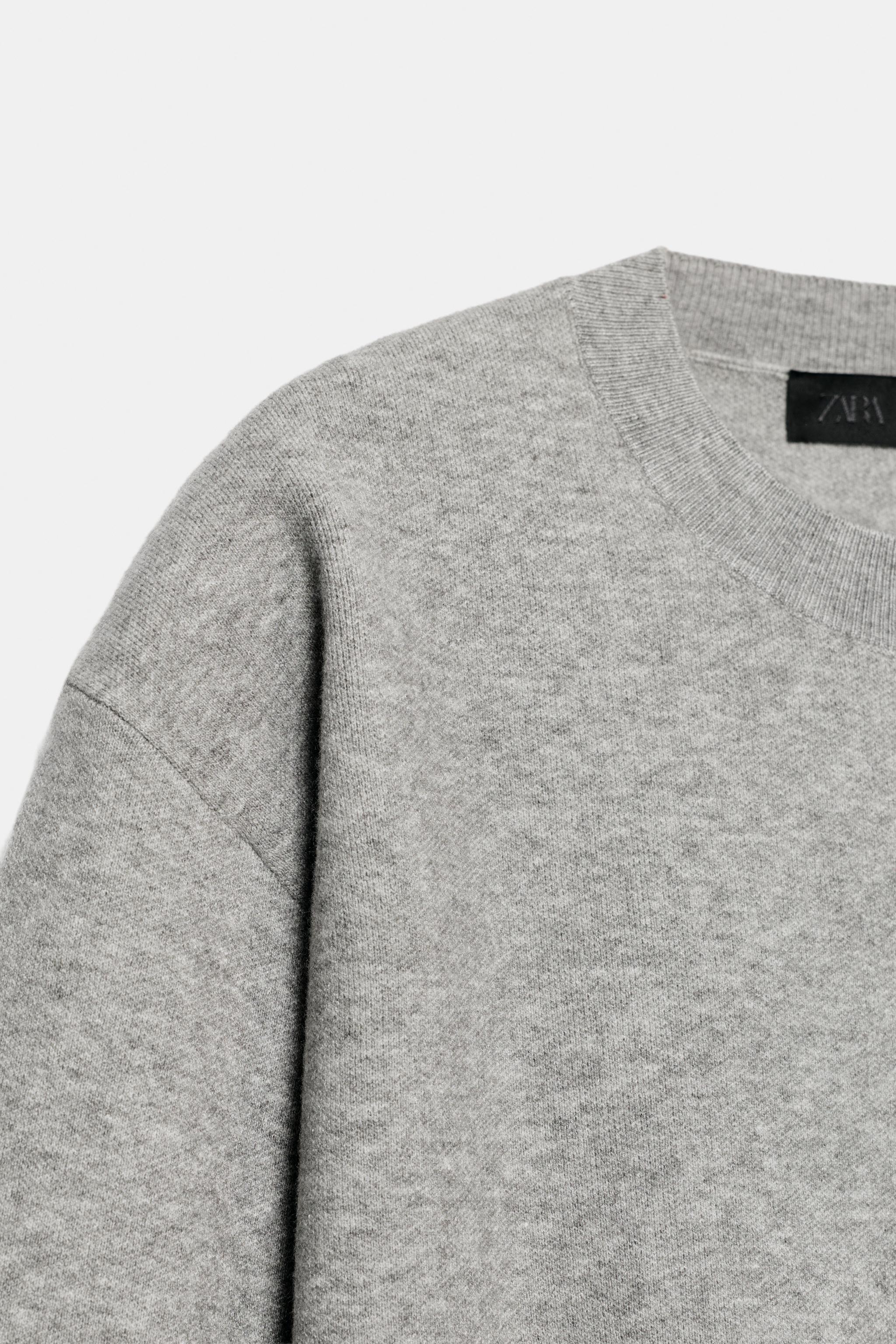 SHOULDER PAD KNIT JUMPER