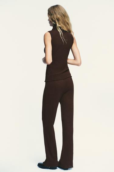 PANTALON DROIT TEXTURÉ - Marron foncé de Zara - Image 2