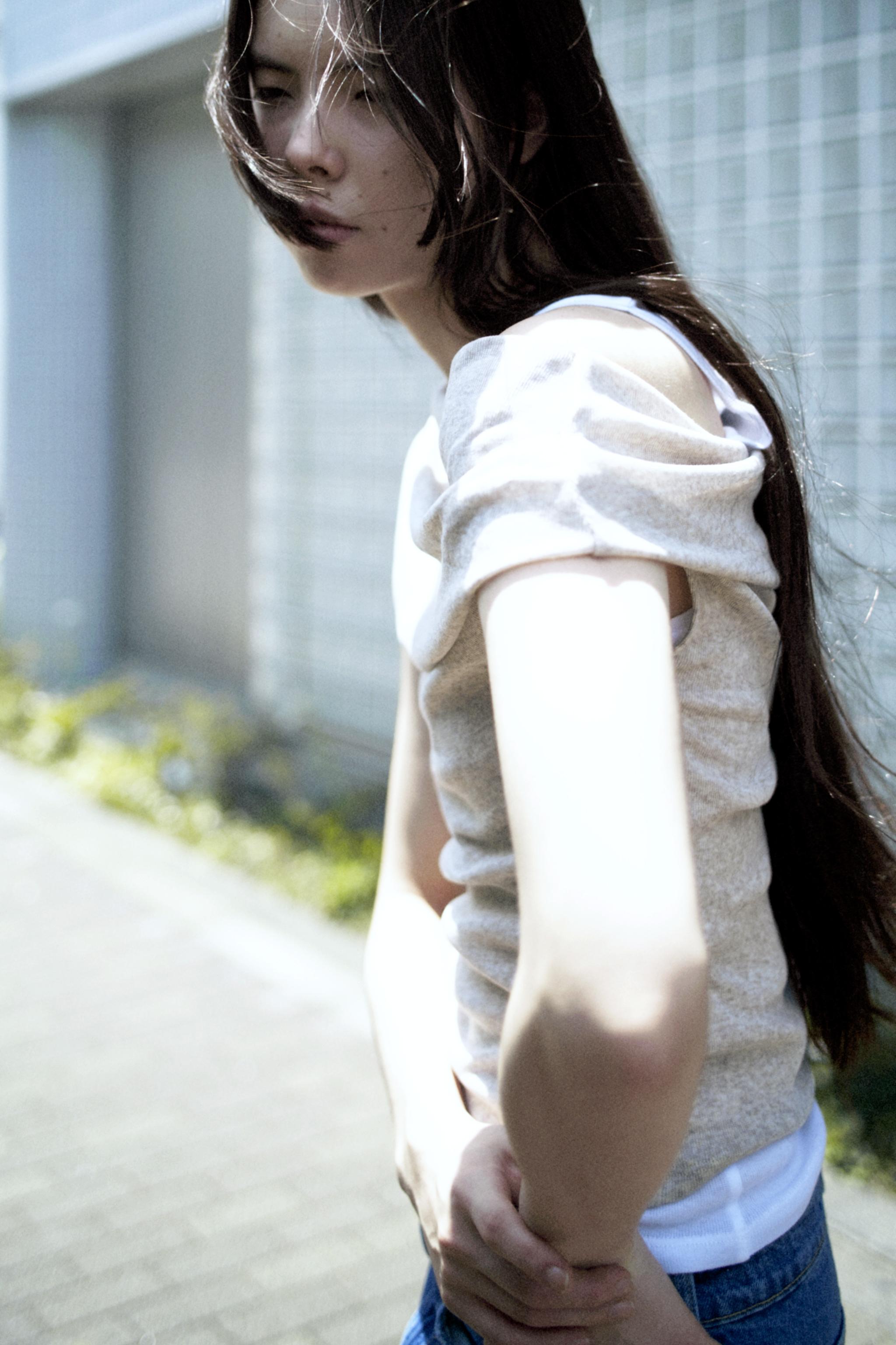 【ZARA】アシンメトリーダブルTシャツ 5644/213/720 ZARA】アシンメトリーダブルTシャツ 5644/213/720 (ZARA/Tシャツ