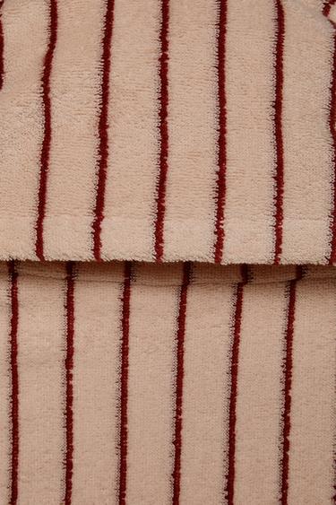 STRIPED VELOUR HOODED BATH TOWEL - Pink by Zara - Image 3