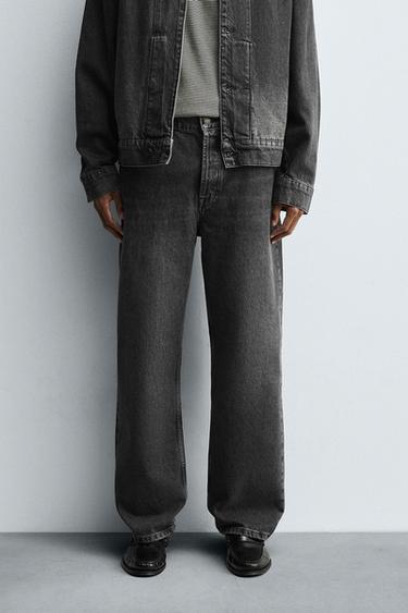 JEANS STRAIGHT FIT - Carbón de Zara