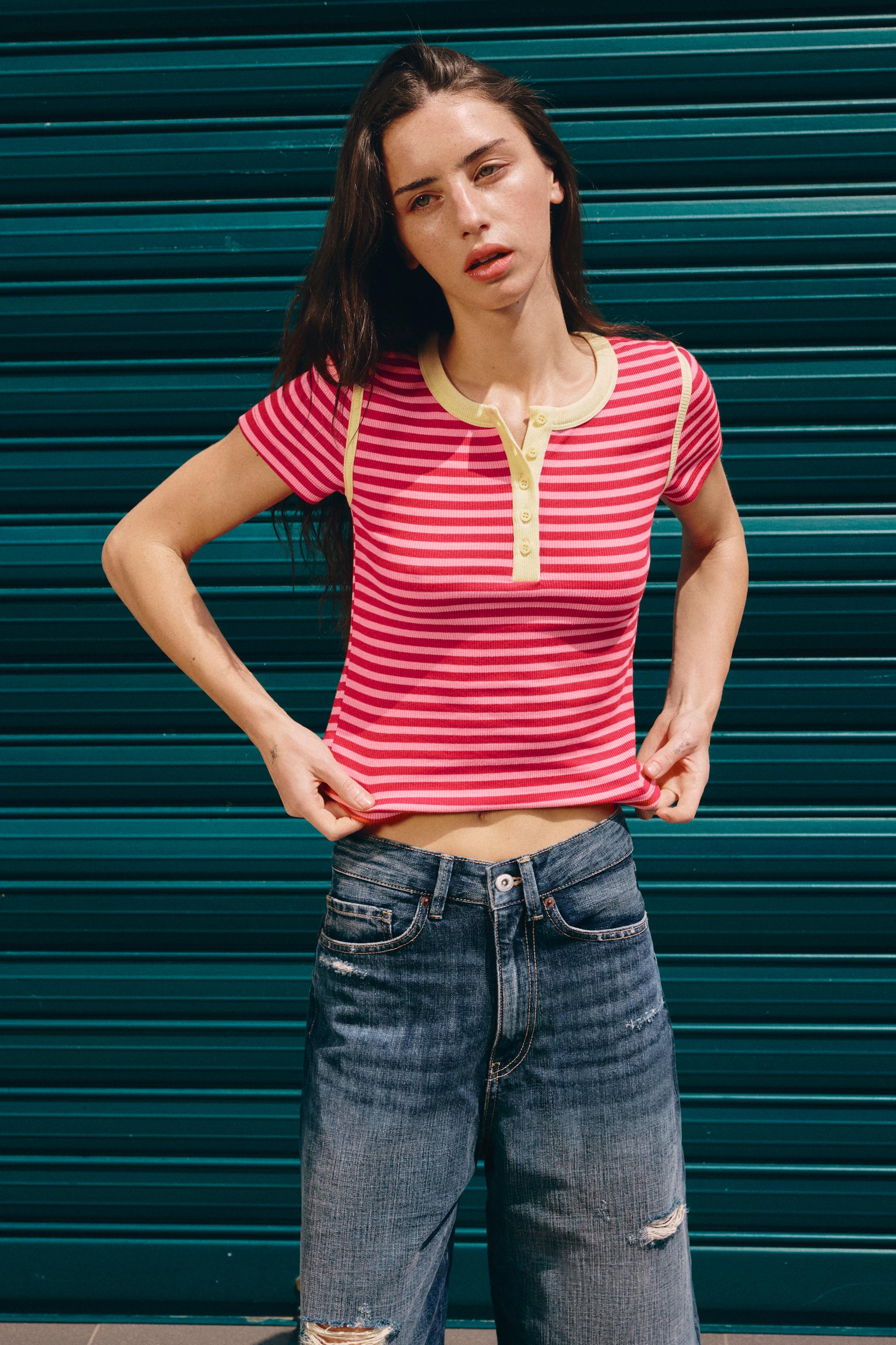 STRIPED RIBBED T-SHIRT
