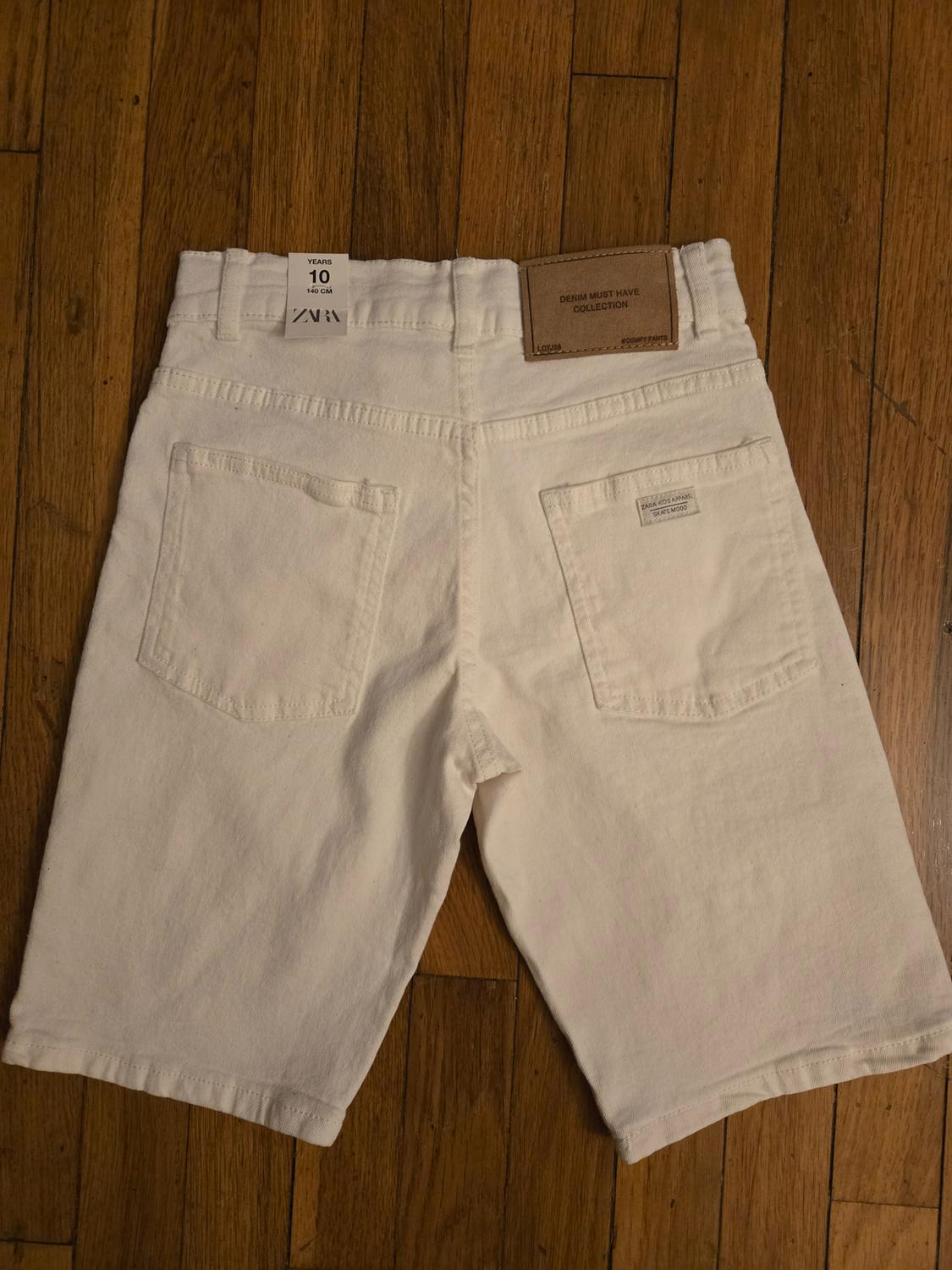 ZARA BOYS RIPPED SHORTS RELAXED FIT - Image 3