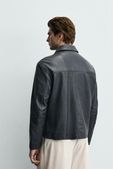 BLOUSON EN CUIR COUPE DÉCONTRACTÉE - Bleu de Zara - Image 2