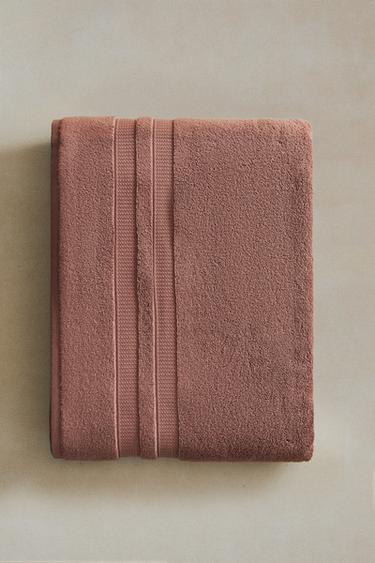 EXTRA SOFT DOUBLE BORDER BATH TOWEL - Pink by Zara