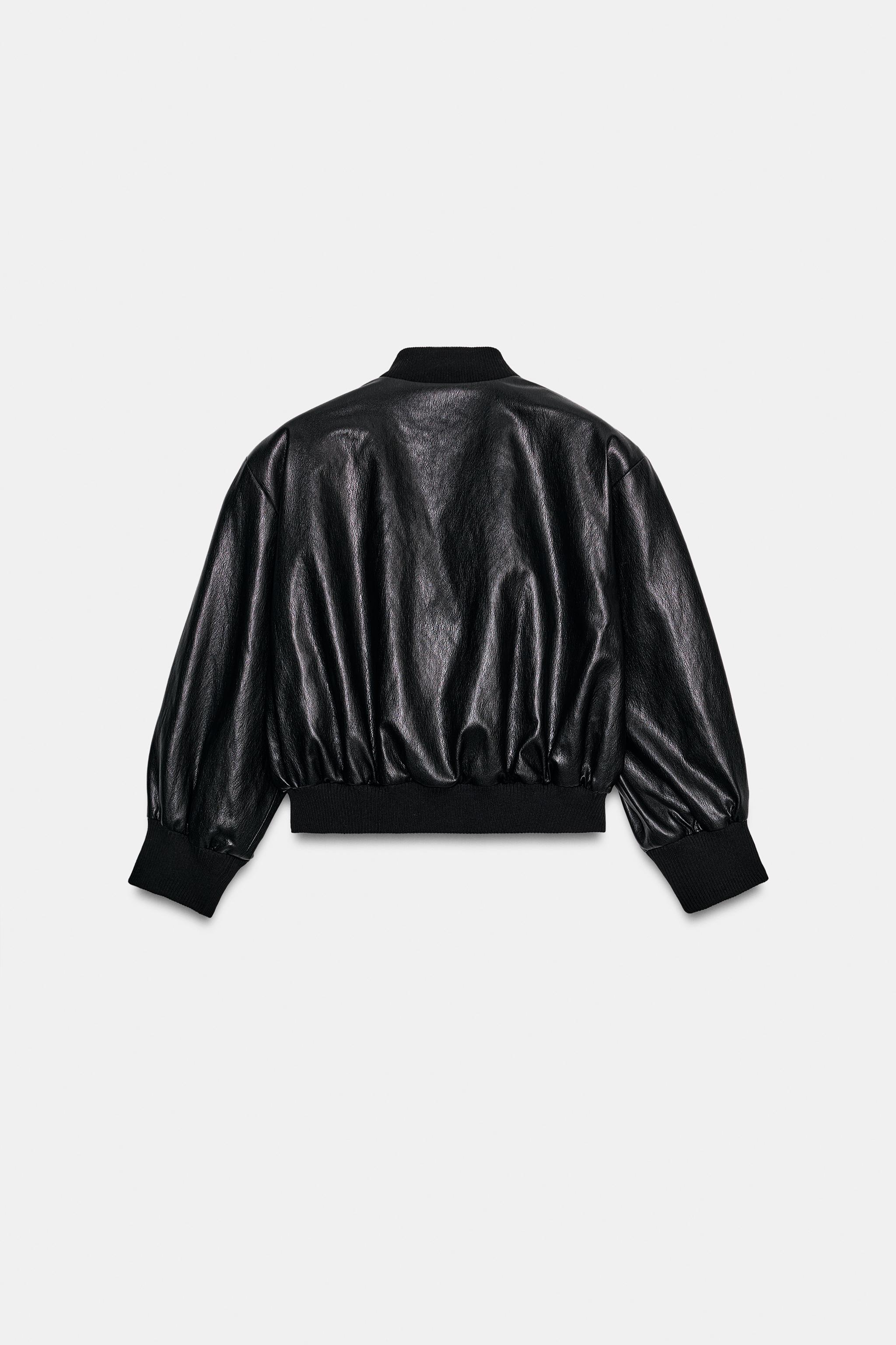 Женские куртки Zara FAUX LEATHER BOMBER JACKET WITH SHOULDER PADS — фото 7