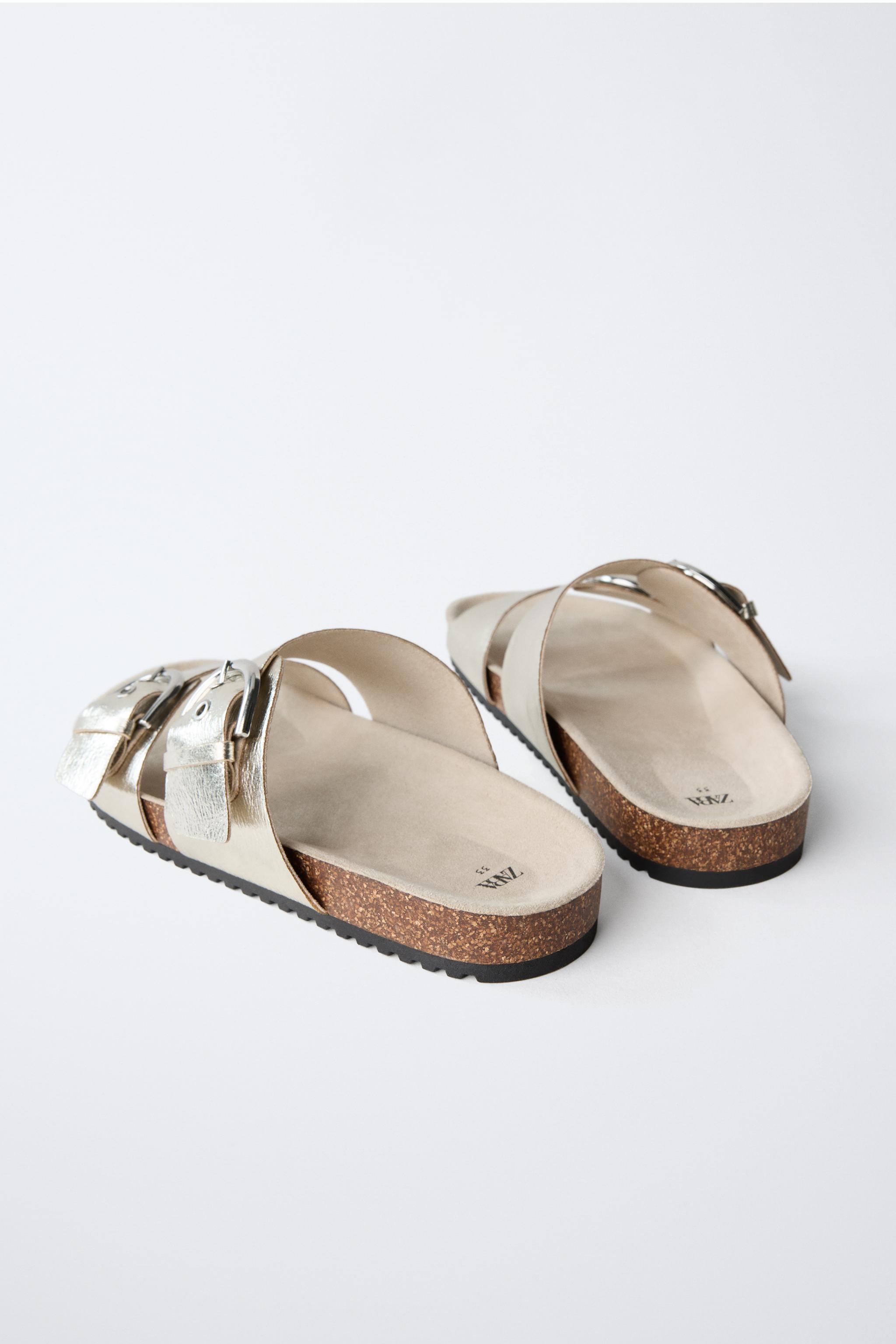 【ZARA】メタリック調ファンシーサンダル メタリック調ファンシーサンダル - ゴールド | ZARA Japan / 日本