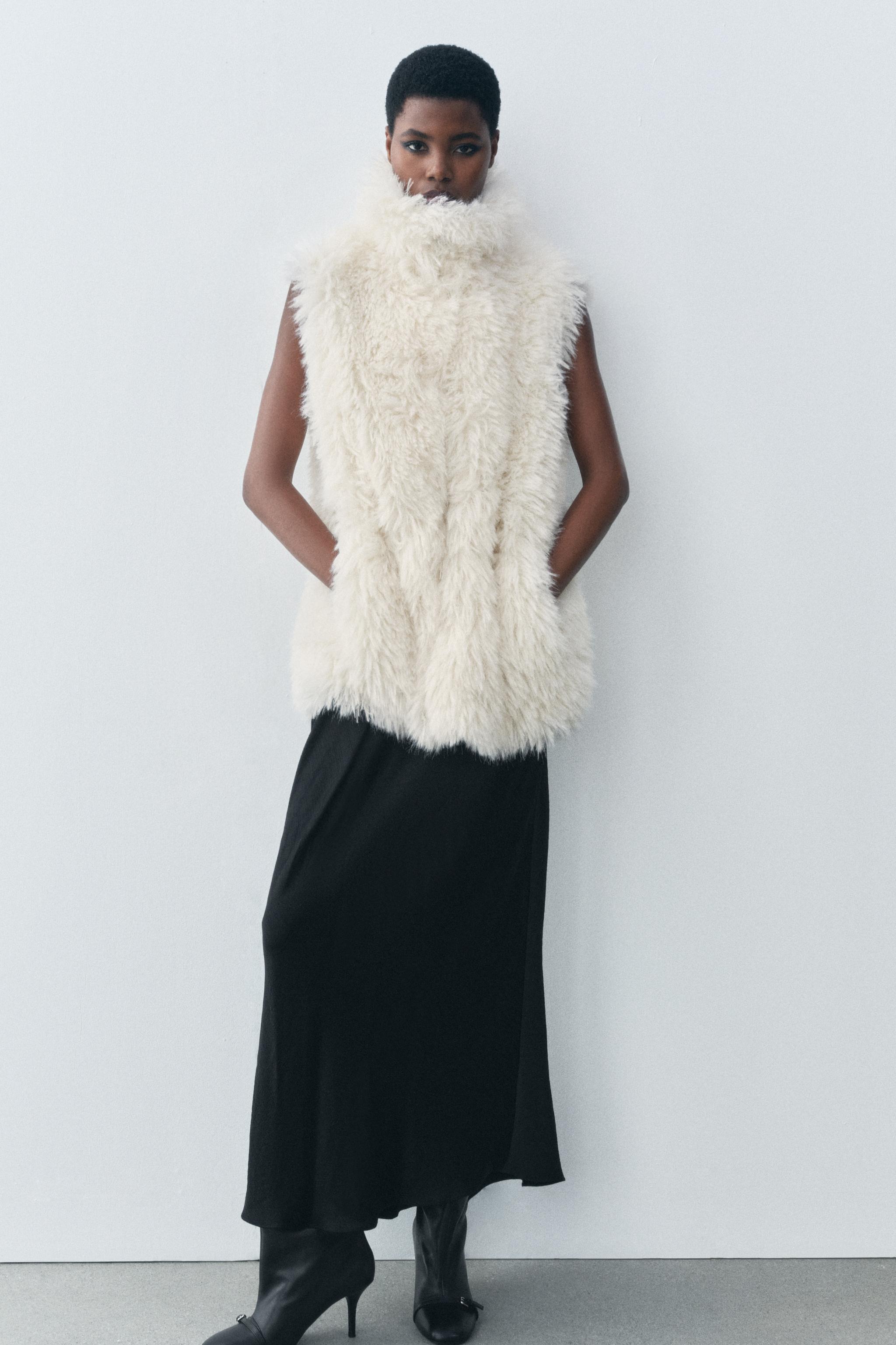 FAUX FUR VEST ZW COLLECTION Ecru ZARA Canada