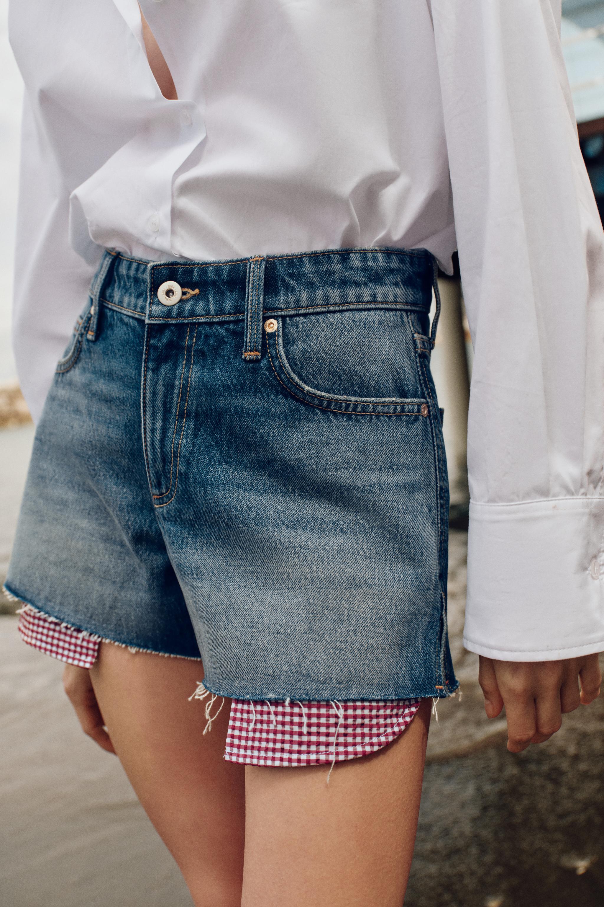 Z1975 FRAYED HEM MOM FIT SHORTS