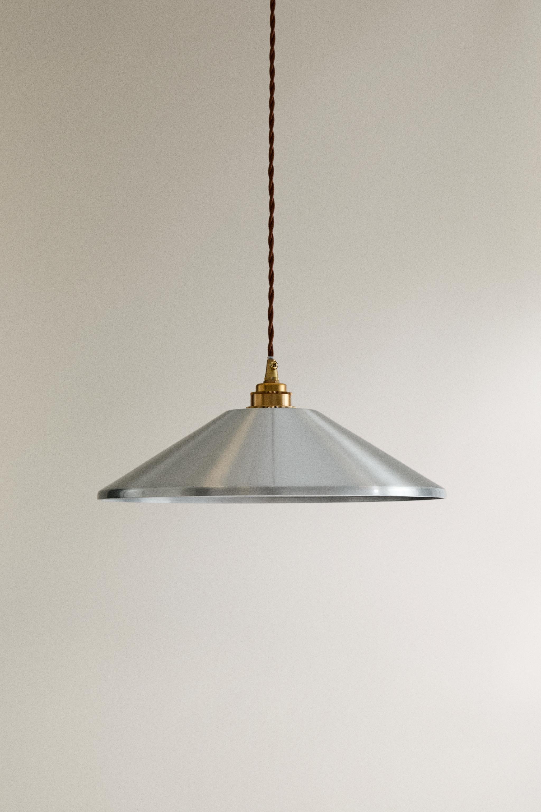 ALUMINUM CEILING LAMP