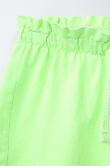 ENSEMBLE T-SHIRT ET BERMUDA IMPRIMÉ - Citron vert de Zara - Image 7
