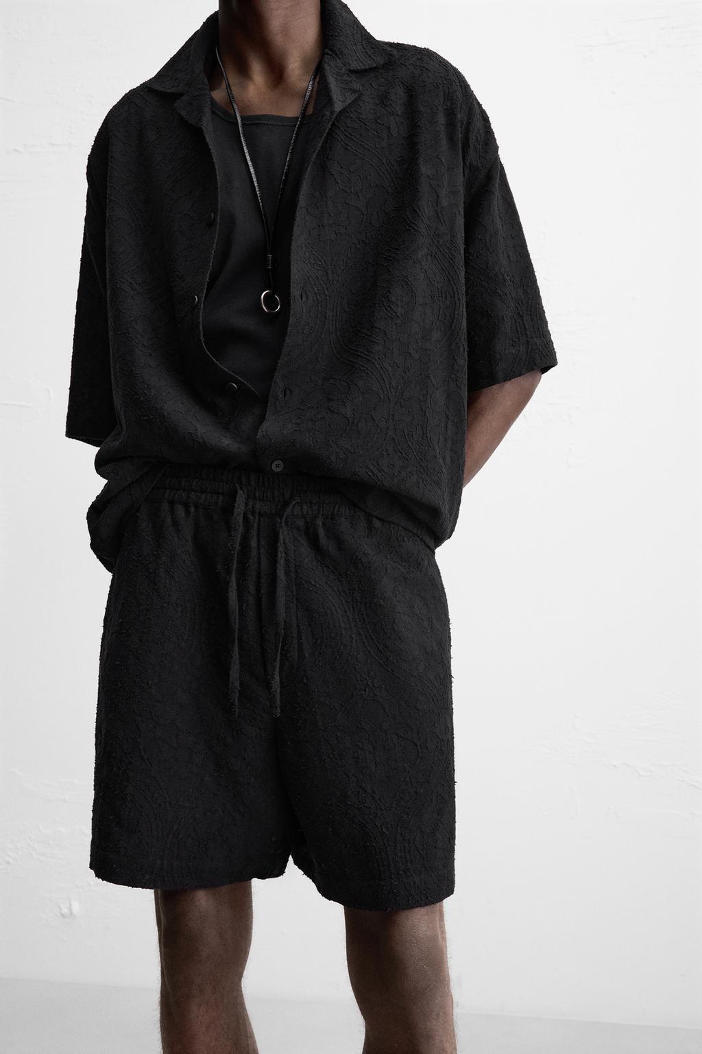 Thumbnail image for برمودا RELAXED FIT جاكارد