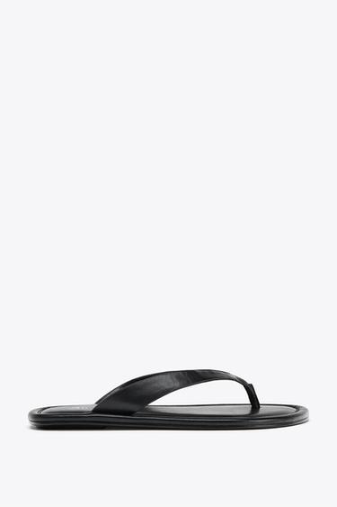 SANDALIA PLANA PIEL - Negro de Zara