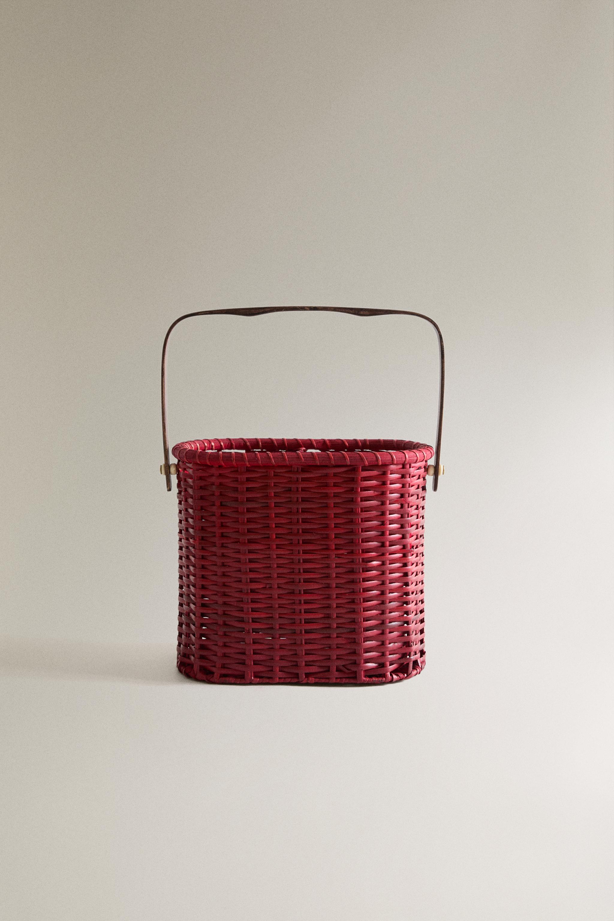 RATTAN BOTTLE STAND BASKET — Red