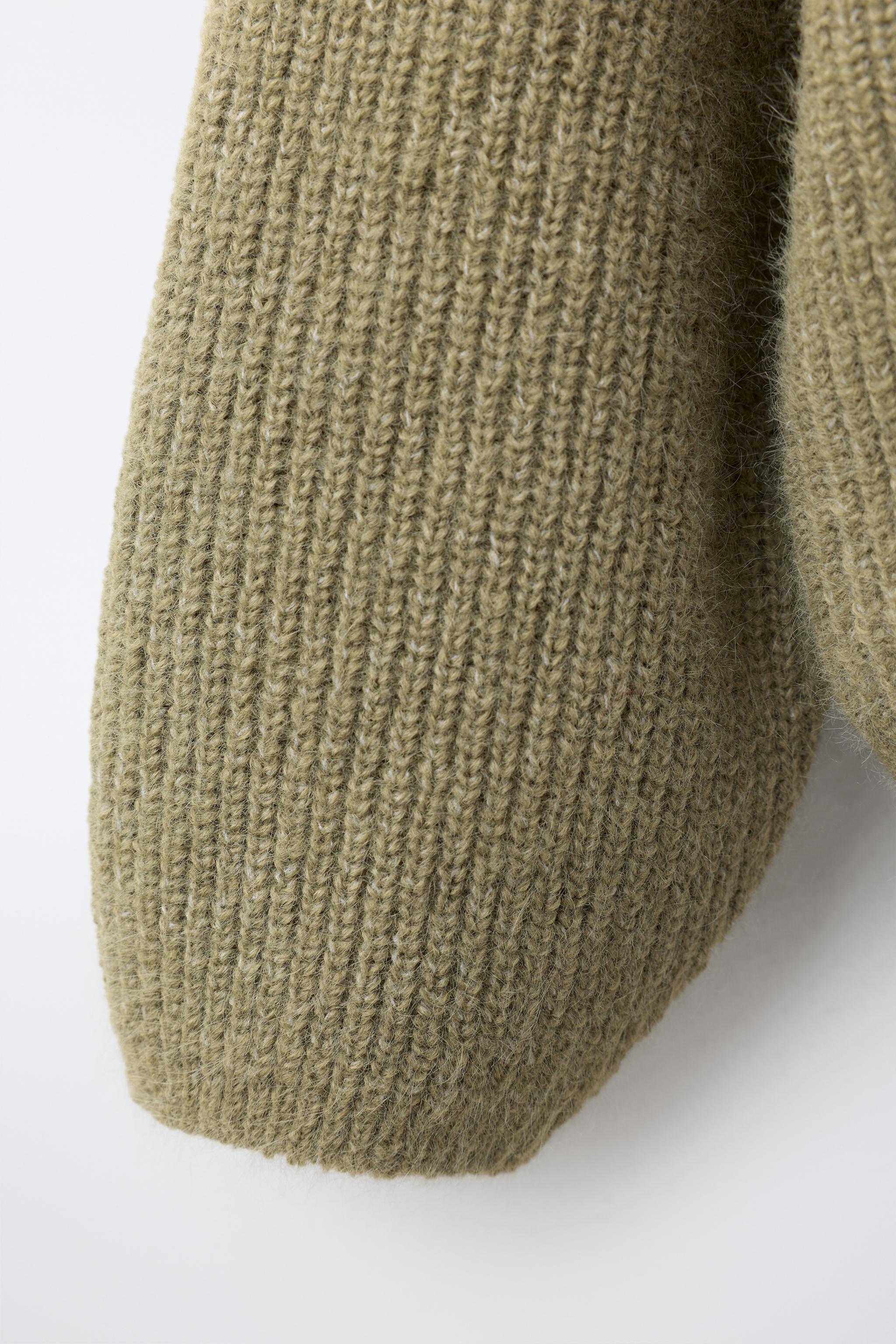 BASIC KNIT CARDIGAN