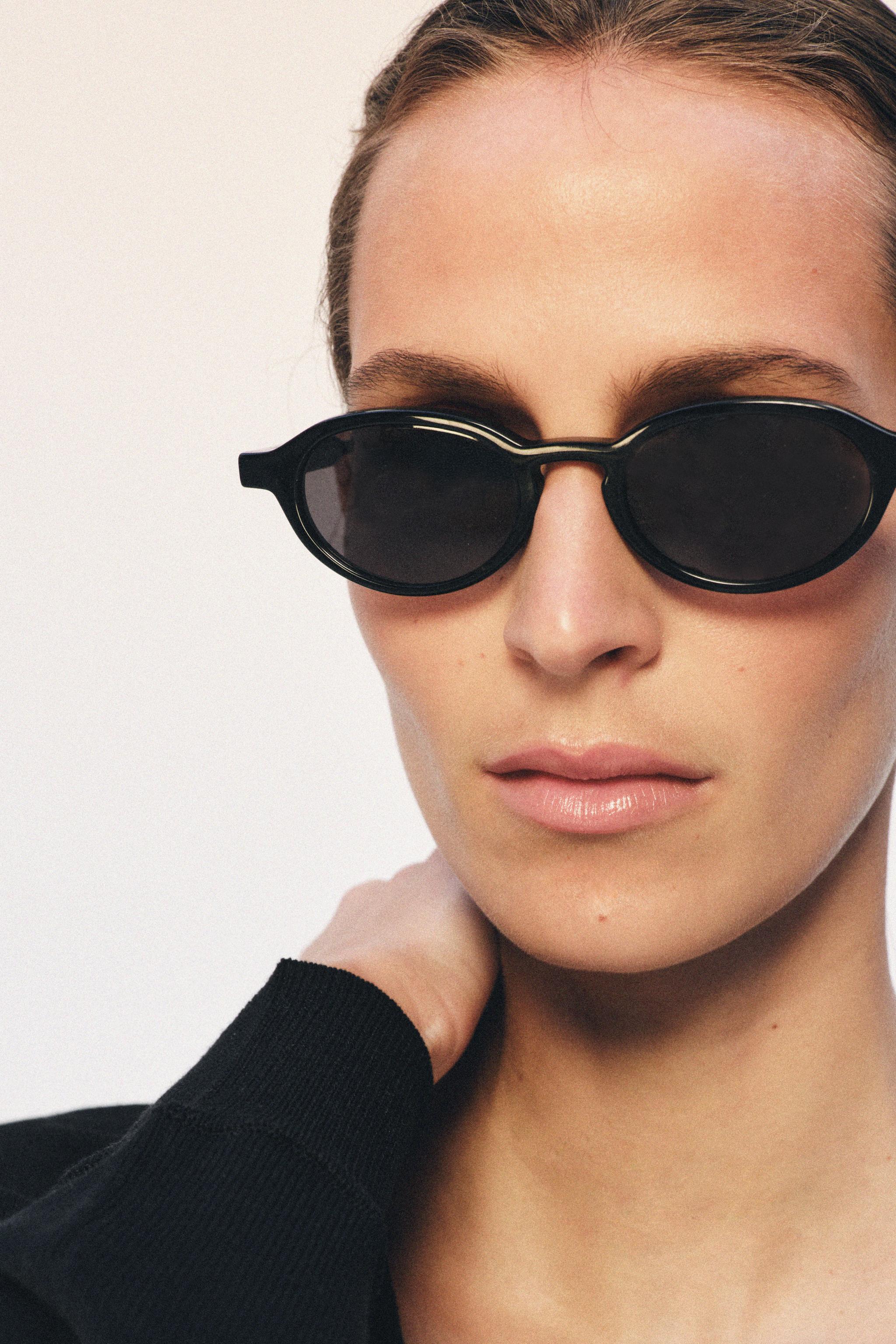 PREPPY SUNGLASSES — Black