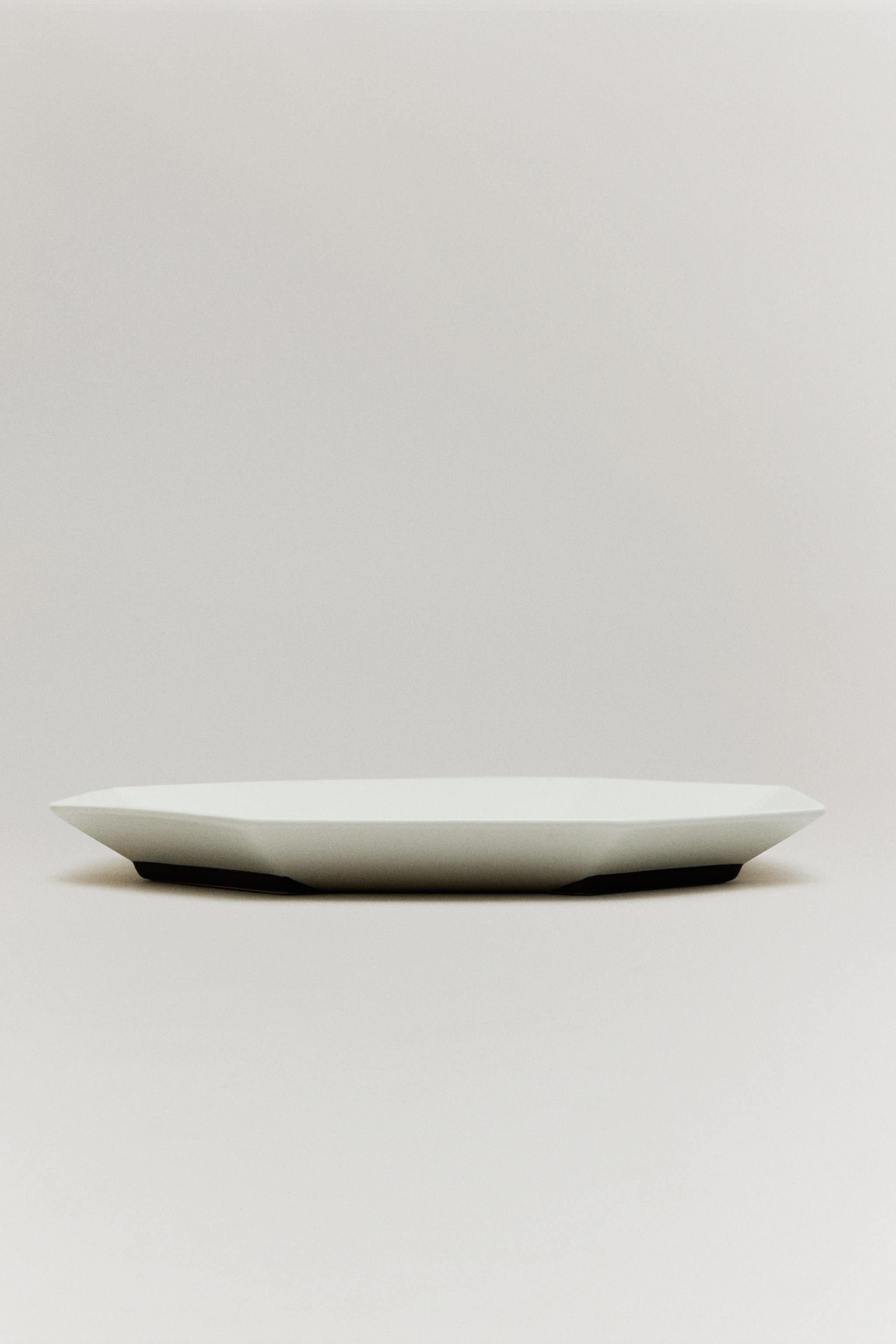 THE SKY OCTOGONAL SERVING PLATE
