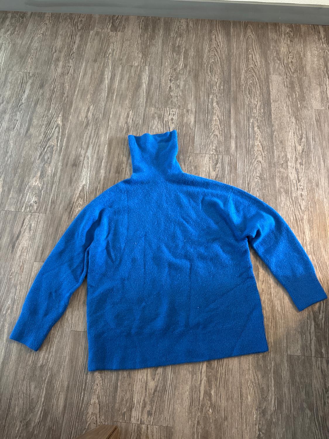 JERSEY PUNTO CUELLO SUBIDO OVERSIZE