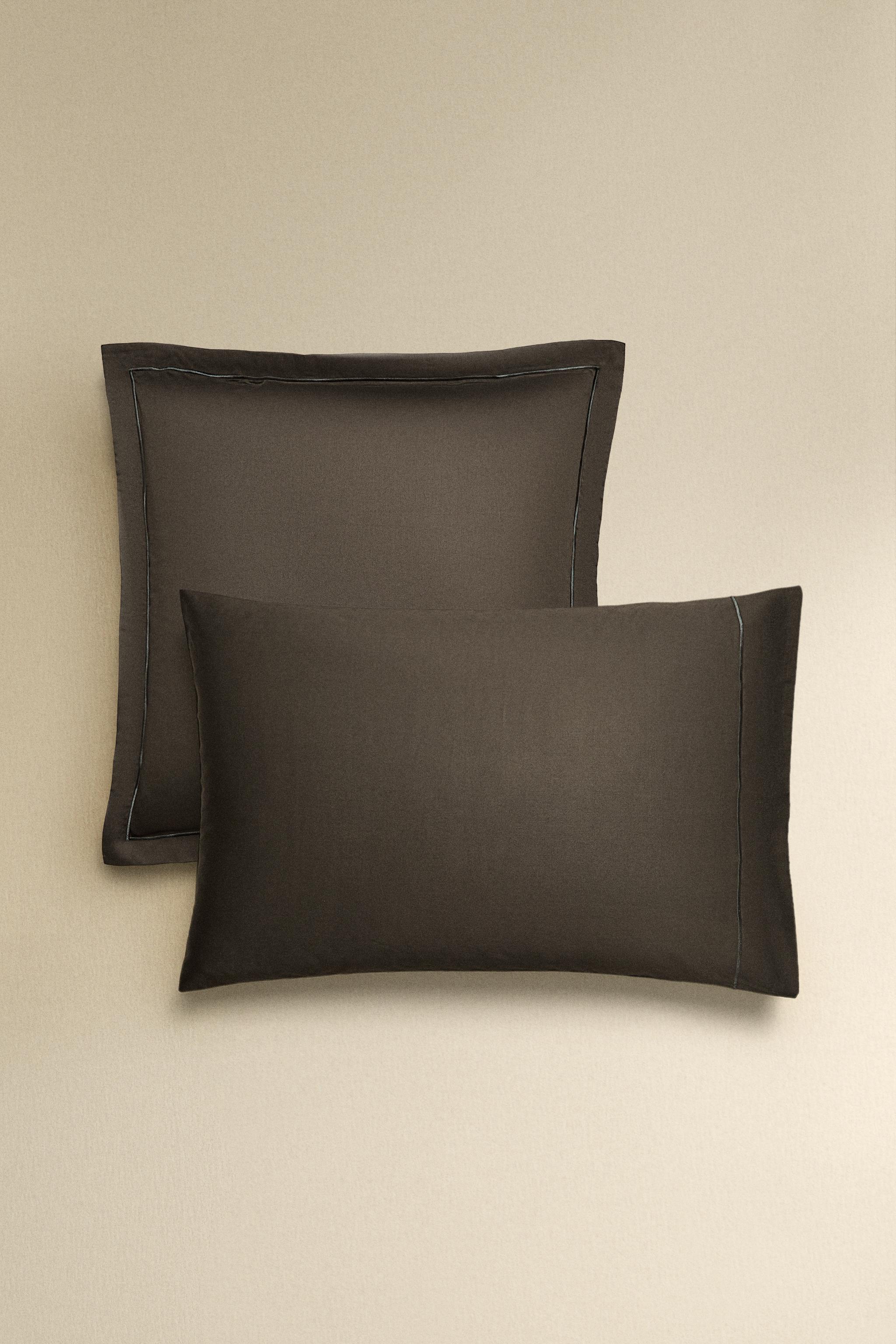 SATEEN PILLOWCASE WITH FESTOON DESIGN (300 THREAD COUNT)