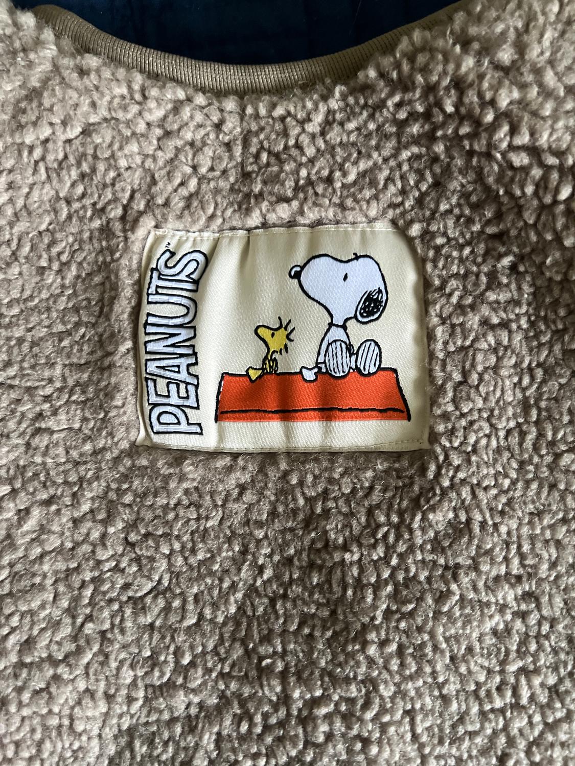 CHALECO BORREGUILLO SNOOPY PEANUTS™ - Image 4
