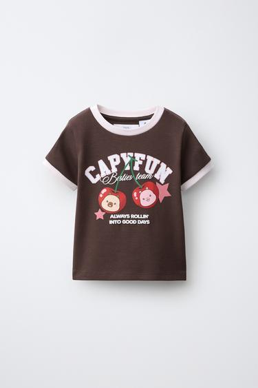 טי שירט עם הדפס CAPYFUN © ודובדבנים - חום של Zara