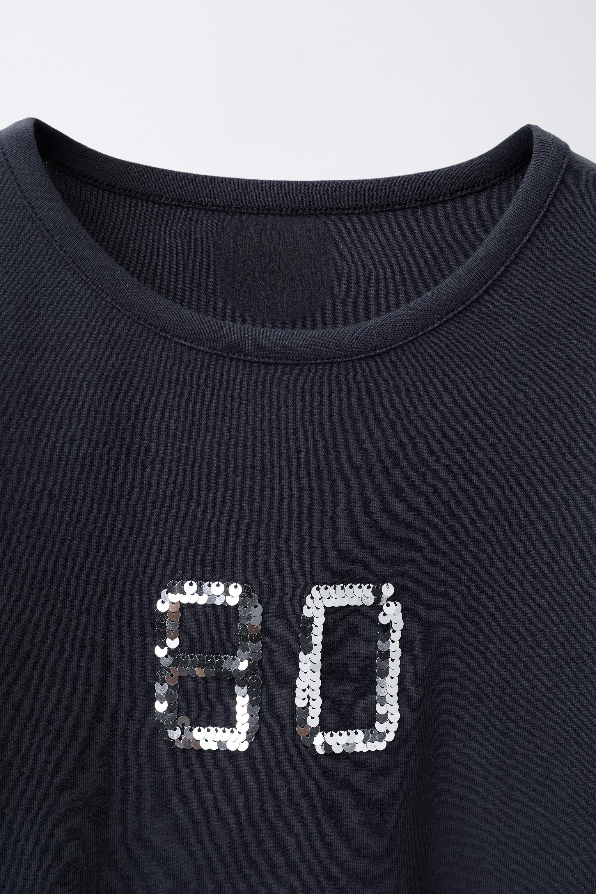 EMBROIDERED SEQUIN T-SHIRT