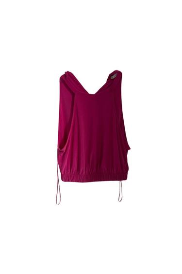SLEEVELESS CROP TOP