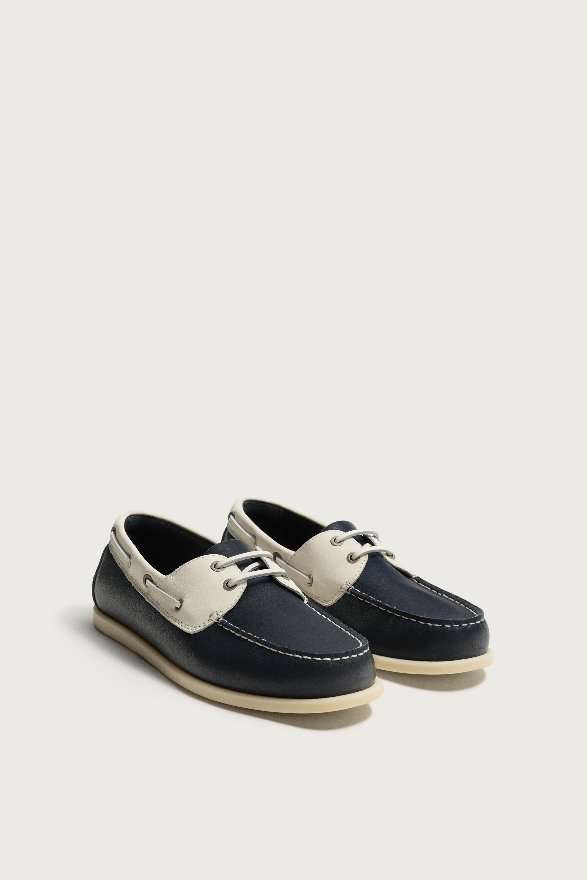 LEATHER BOAT SHOES — Blue