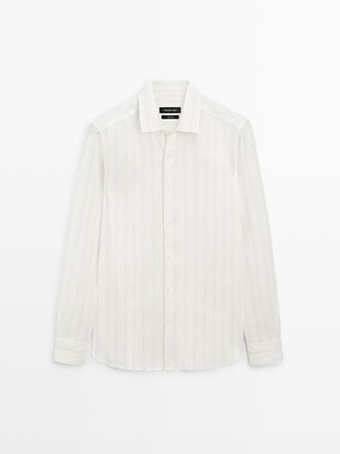 Chemise regular fit à rayures 100 % lin - Beige de Zara - Image 0
