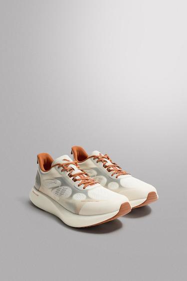 RUNNING SHOES - White by Zara