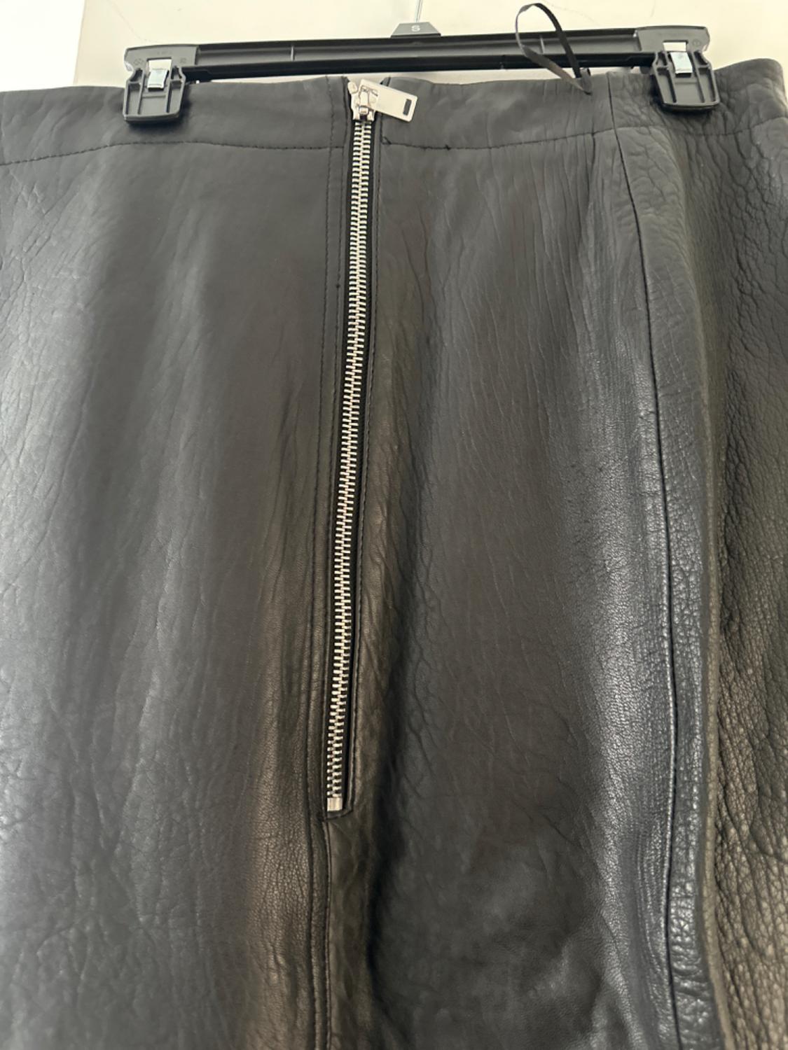 ZIPPERED LEATHER SKIRT ZW COLLECTION - Image 3