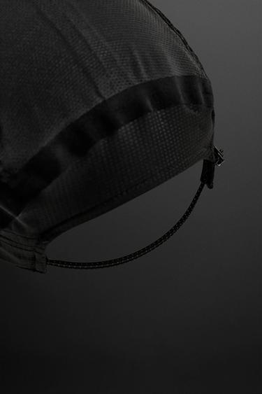 CASQUETTE TECHNIQUE - Noir de Zara - Image 3