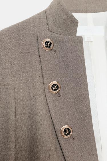 VESTE AJUSTÉE À BOUTONS ET REVERS - Marron clair de Zara - Image 8