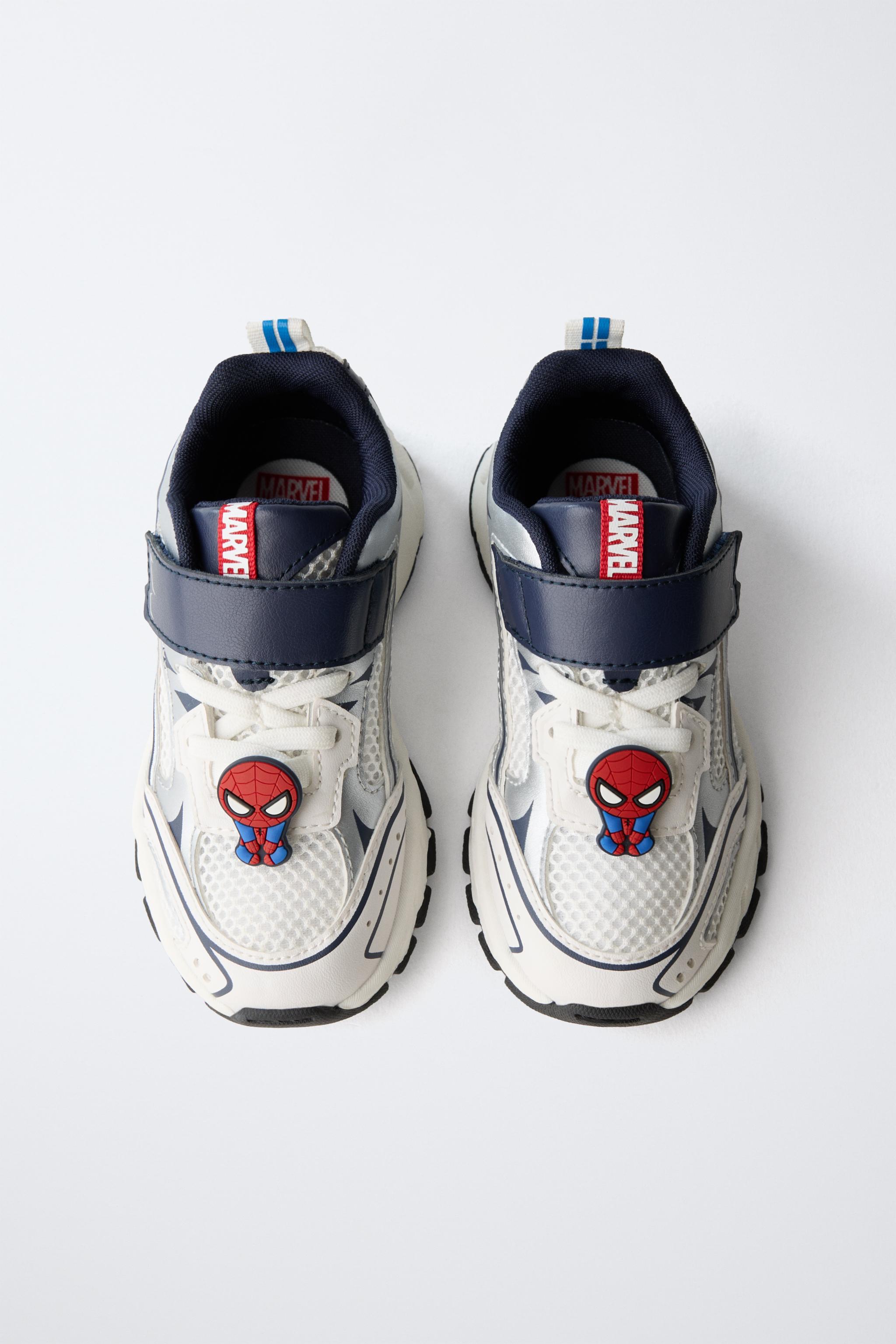 SPIDER-MAN © MARVEL TRAINERS White ZARA United Kingdom