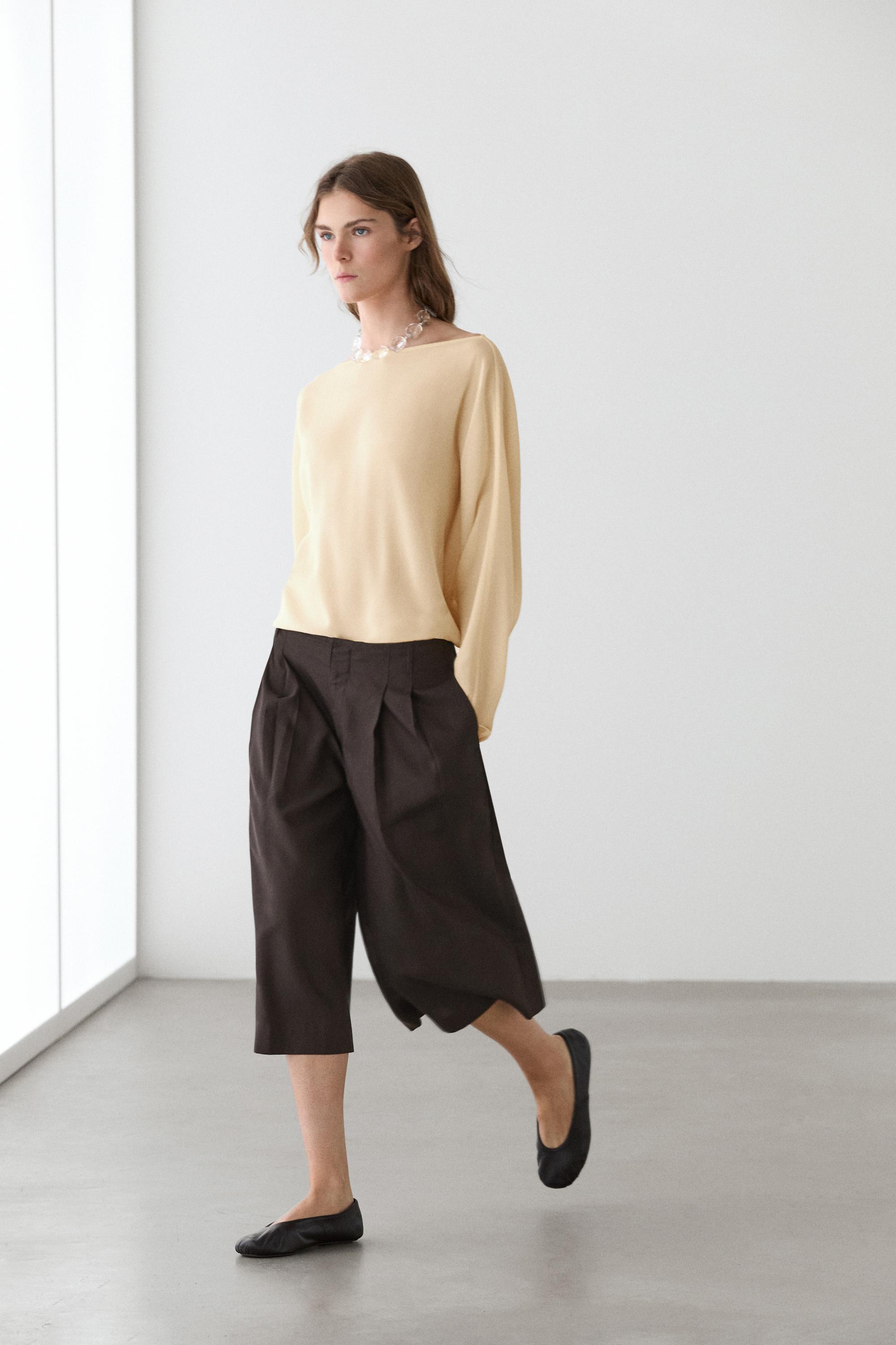 Long Bermuda shorts with striped detail