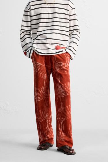 GRAPHIC PRINT KNIT TROUSERS © OTIS KWAME KYE QUAICOE - Red by Zara - Image 1