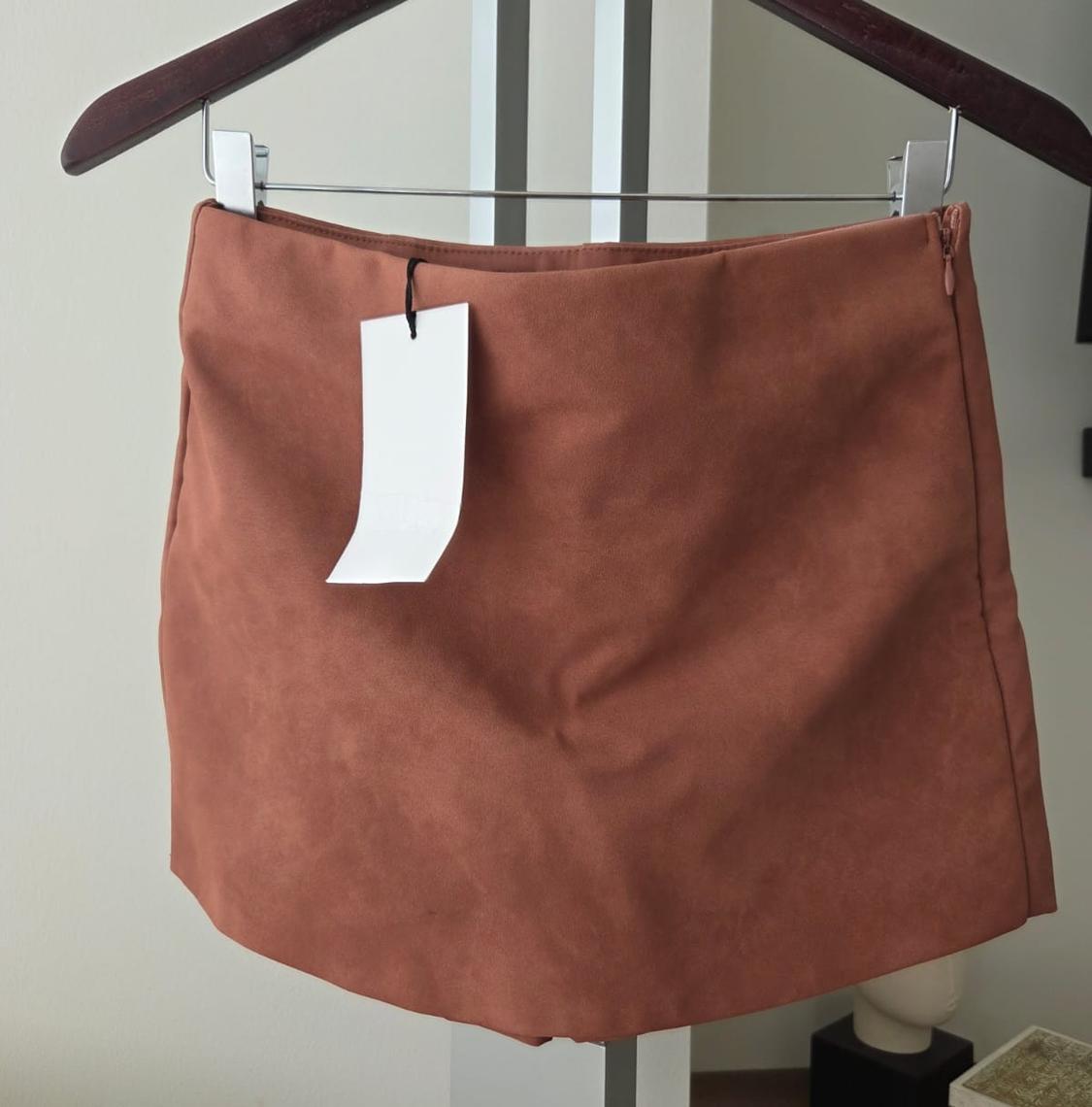 FAUX SUEDE SKORT