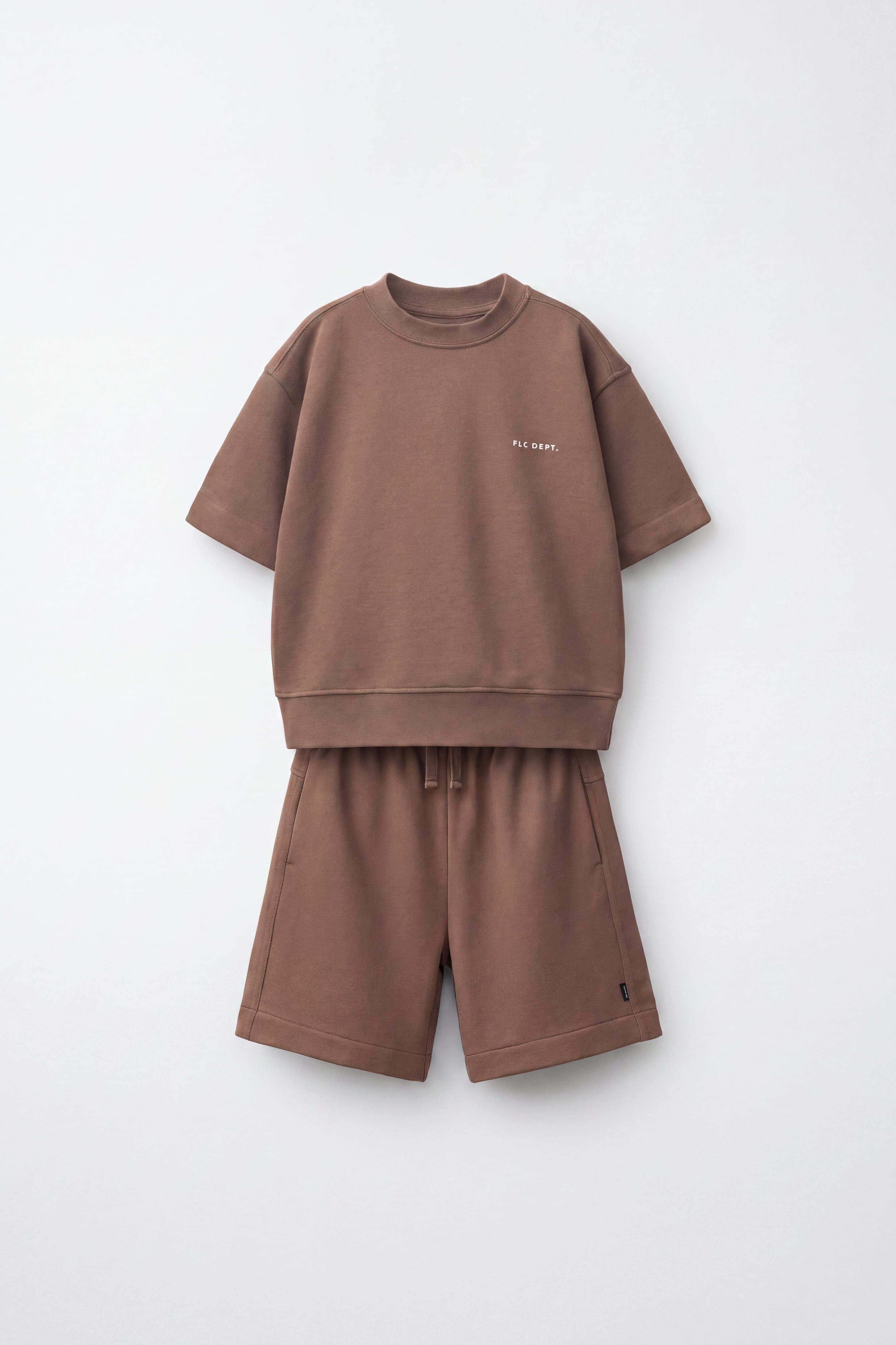 はる ショートスリーブスウェットシャツ＆バミューダパンツ セットアップ