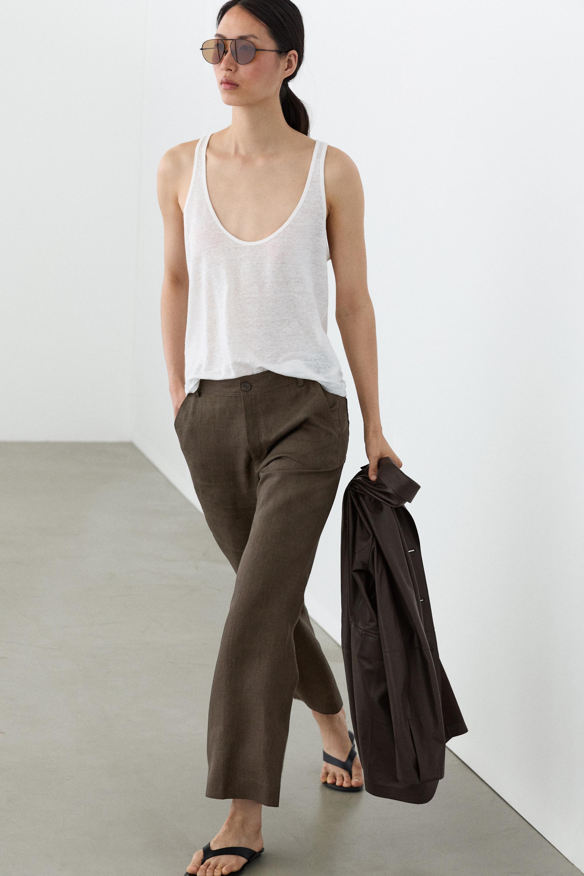 Kick flare cropped linen trousers