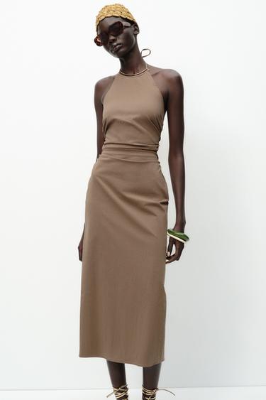 ROBE MIDI HALTER ORNEMENT - Marron de Zara - Image 1