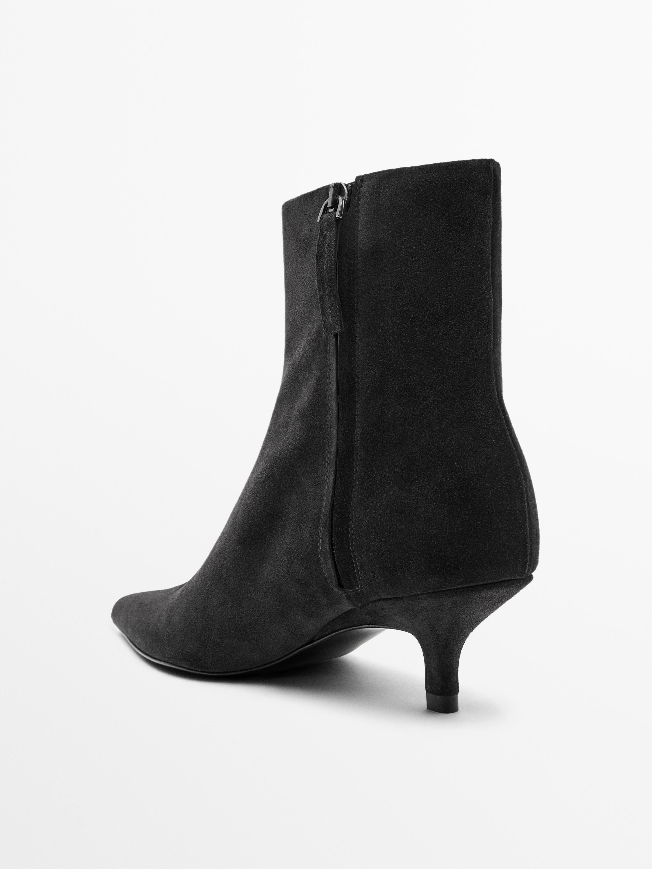 Bottines à talon en croûte de cuir
