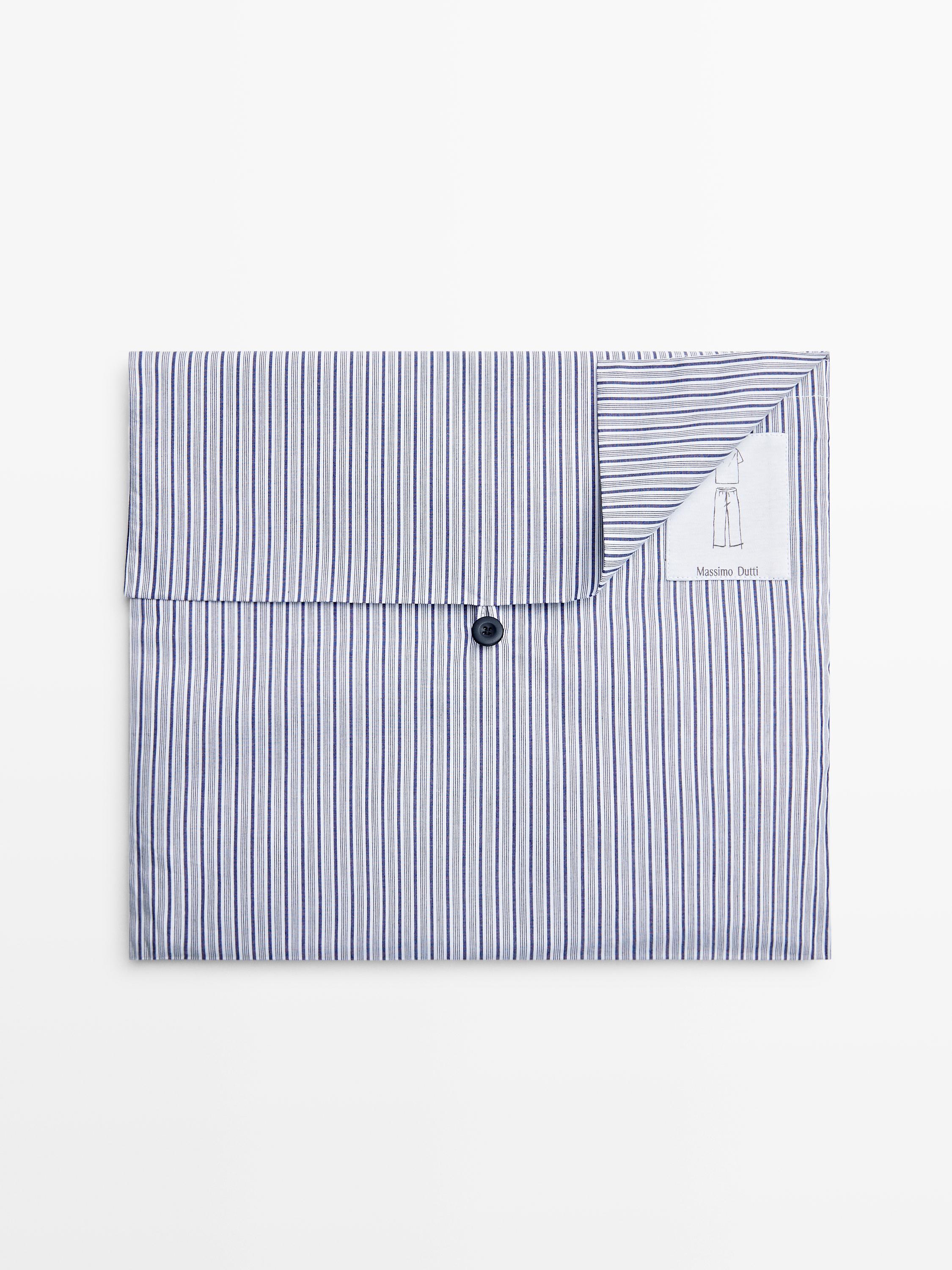 Pyjama T-shirt manches courtes pantalon rayures