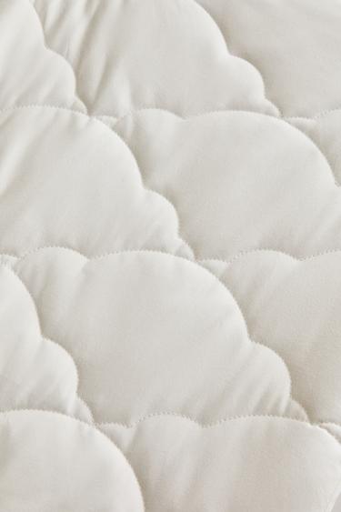 ALÈSE IMPERMÉABLE EN COTON (233 TC) - Blanc cassé de Zara - Image 1