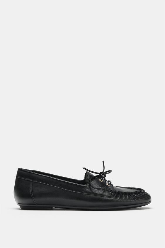 MOCASSIN CHAUSSURES BATEAU EN CUIR - Noir de Zara - Image 2