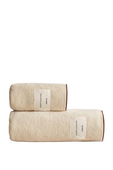 COTTON GYM TOWEL - Ecru by Zara