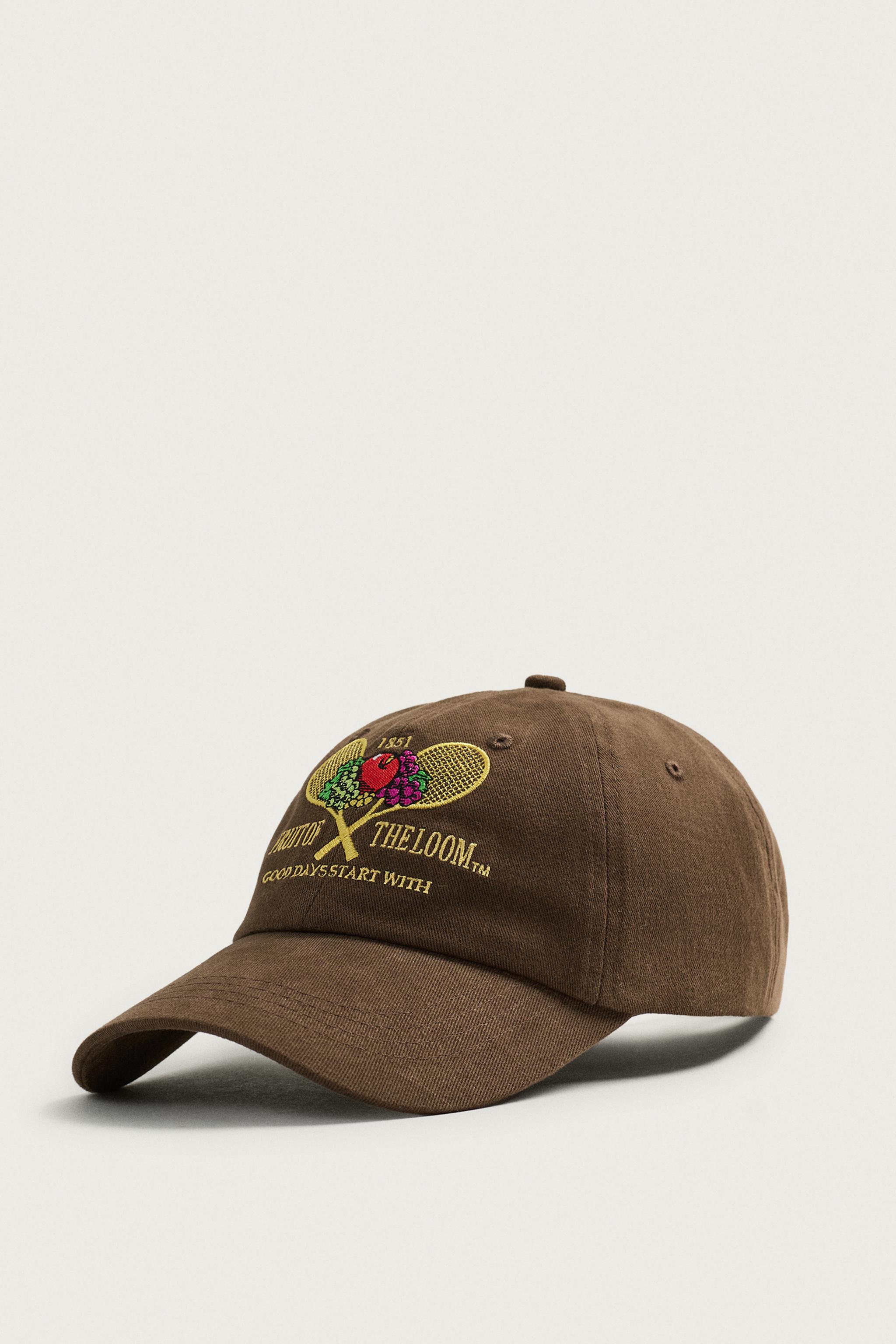 FRUIT OF THE LOOM™ EMBROIDERED WASHED CAP
