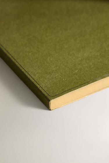 WEEKLY PLANNER WITH GOLDEN RIMS - Green by Zara - Image 2